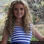 Bluette - Obstalden - Glaris | Annonce Rencontre