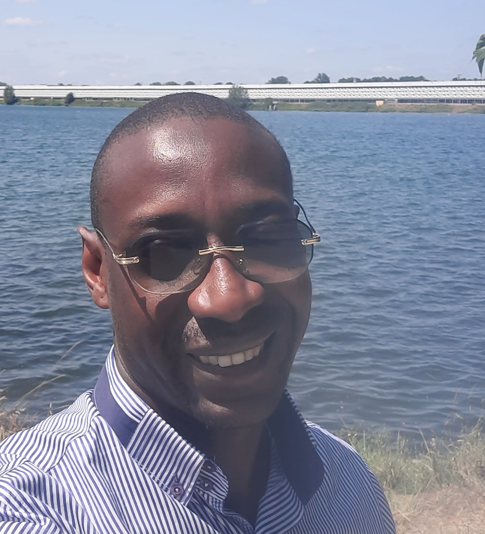 Naoufel - Böbikon - Argovie | Annonce Rencontre