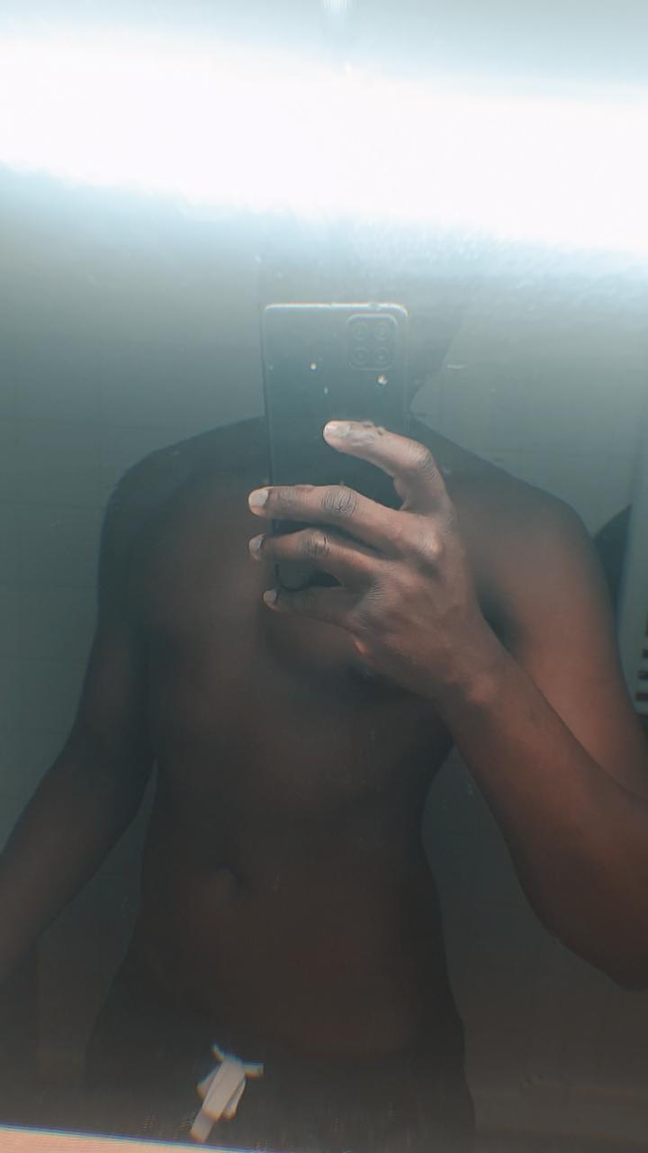 Laouenan - Apples - Vaud | Annonce Rencontre