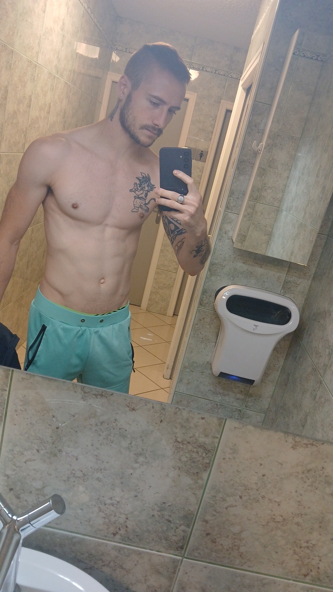 Mamoudou - Riedern - Glaris | Annonce Rencontre